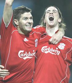 Torres a Gerrard.jpg